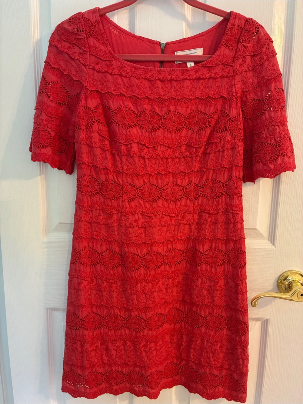 Moulinette Soeurs Red Scalloped Lace Mini Shift Dress